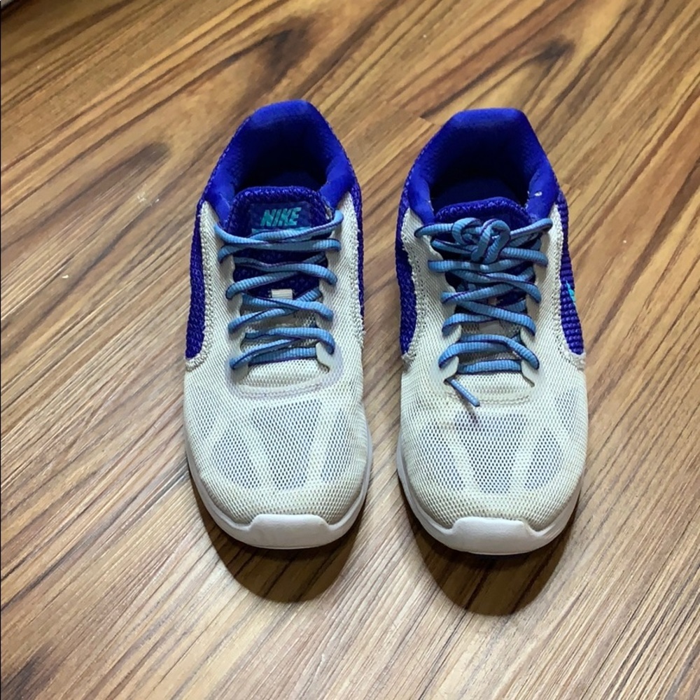 Nike Revolution 3 WMNS - Picture 3 of 9